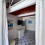 Bluoltremare Apartamento Sant'Angelo (Isola d'Ischia)