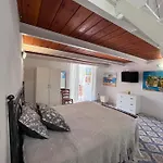 Bluoltremare * Sant'Angelo (Isola d'Ischia)