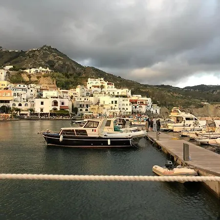 Bluoltremare Apartman Sant'Angelo (Isola d'Ischia)