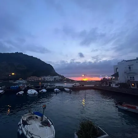 דירה Bluoltremare Sant'Angelo (Isola d'Ischia)